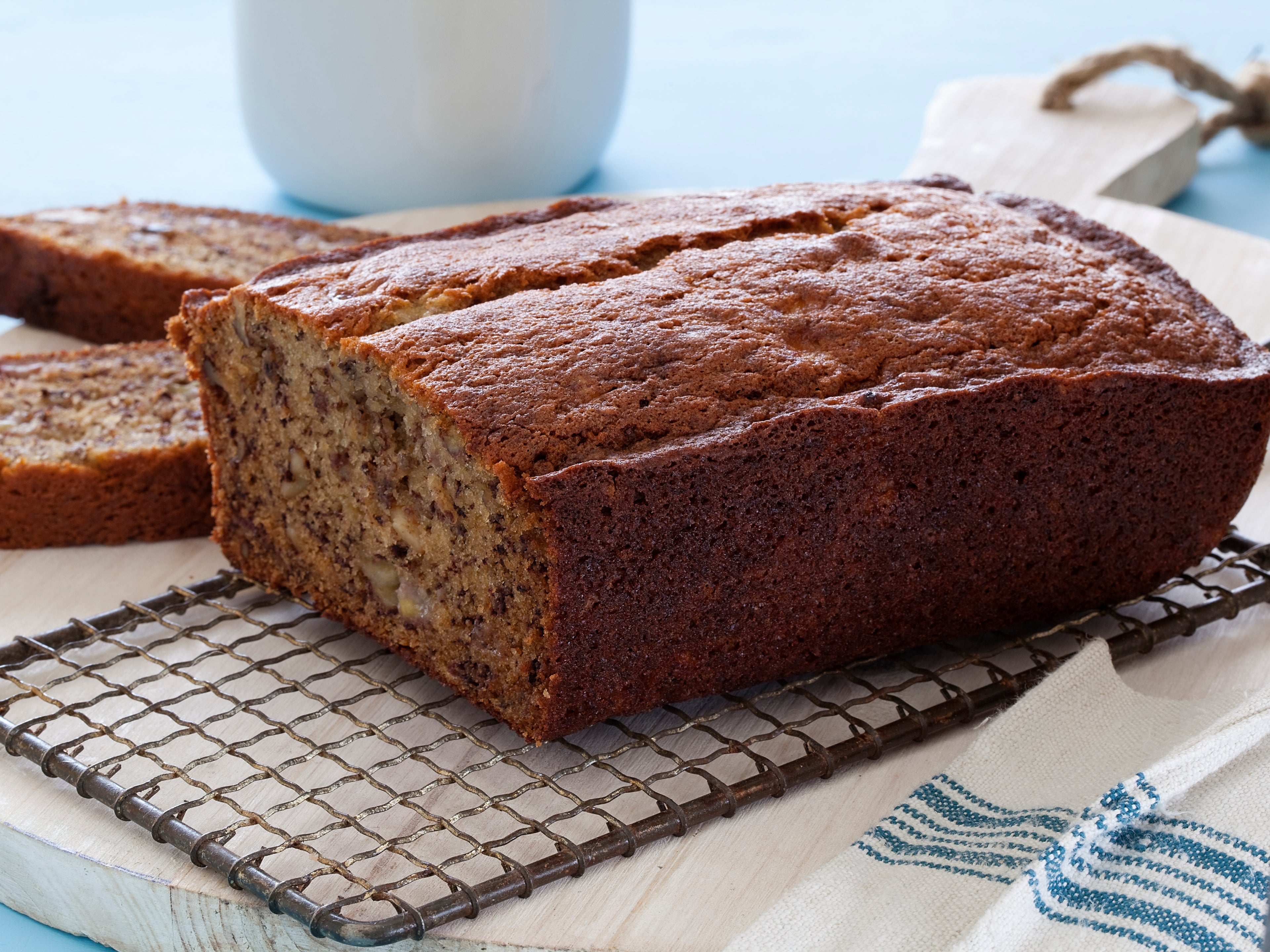 Banana nut bread